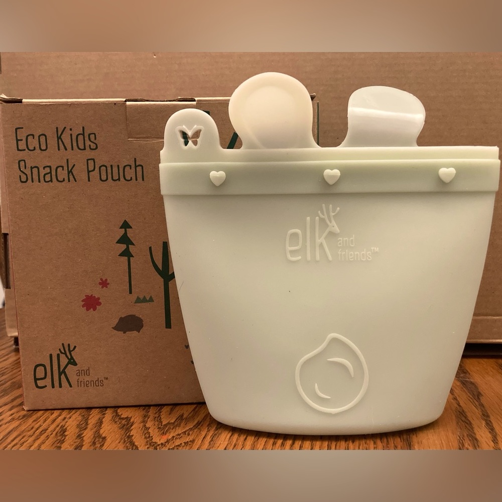 🫎ELK&FRIENDS🐿️ silicone reusable/sealable 8oz snackpouch.dishwashersafe🌿NEW🌿